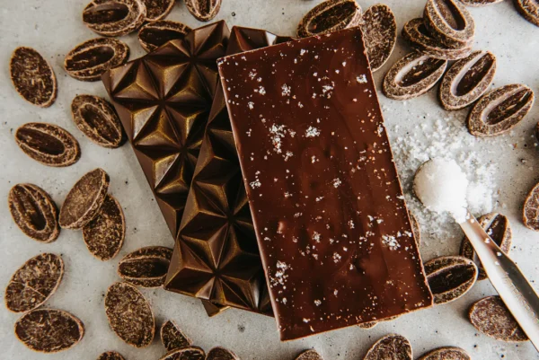 assafsafsfaffaf.webp Sea Salt Chocolate Bar for Sale